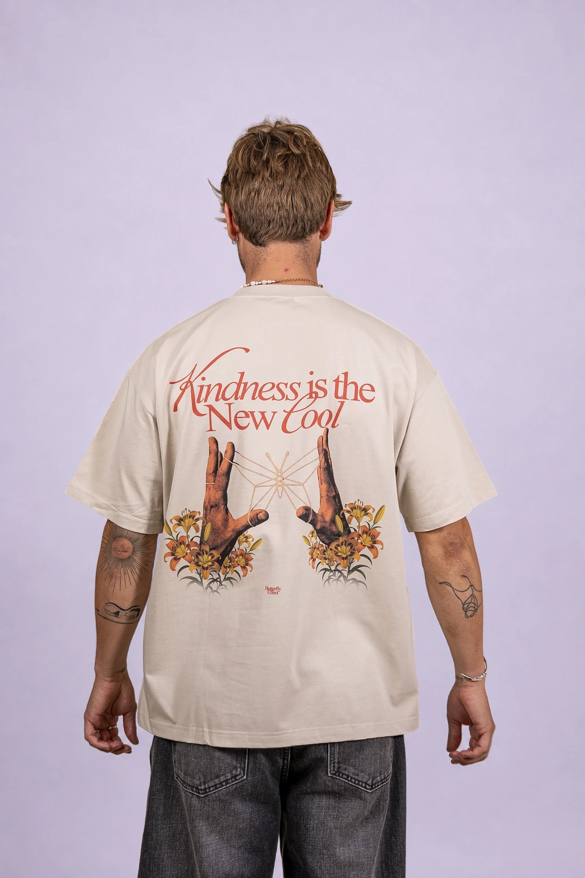 T-shirt met ‘Vriendelijkheid is het nieuwe cool’