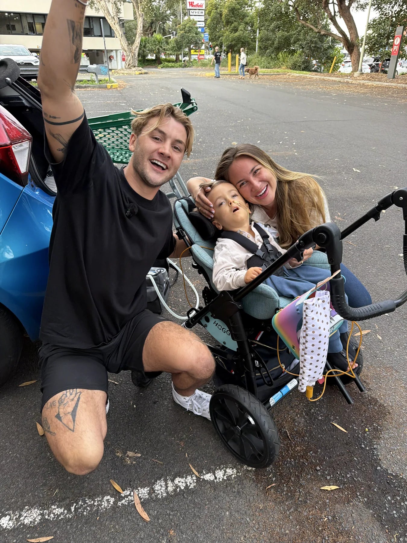 Lee se reúne con Rick en Sídney, Australia